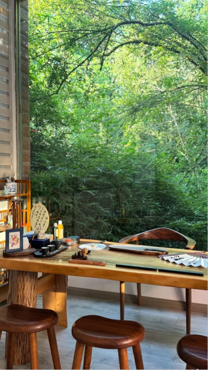 Art-Making and Studio Conversations